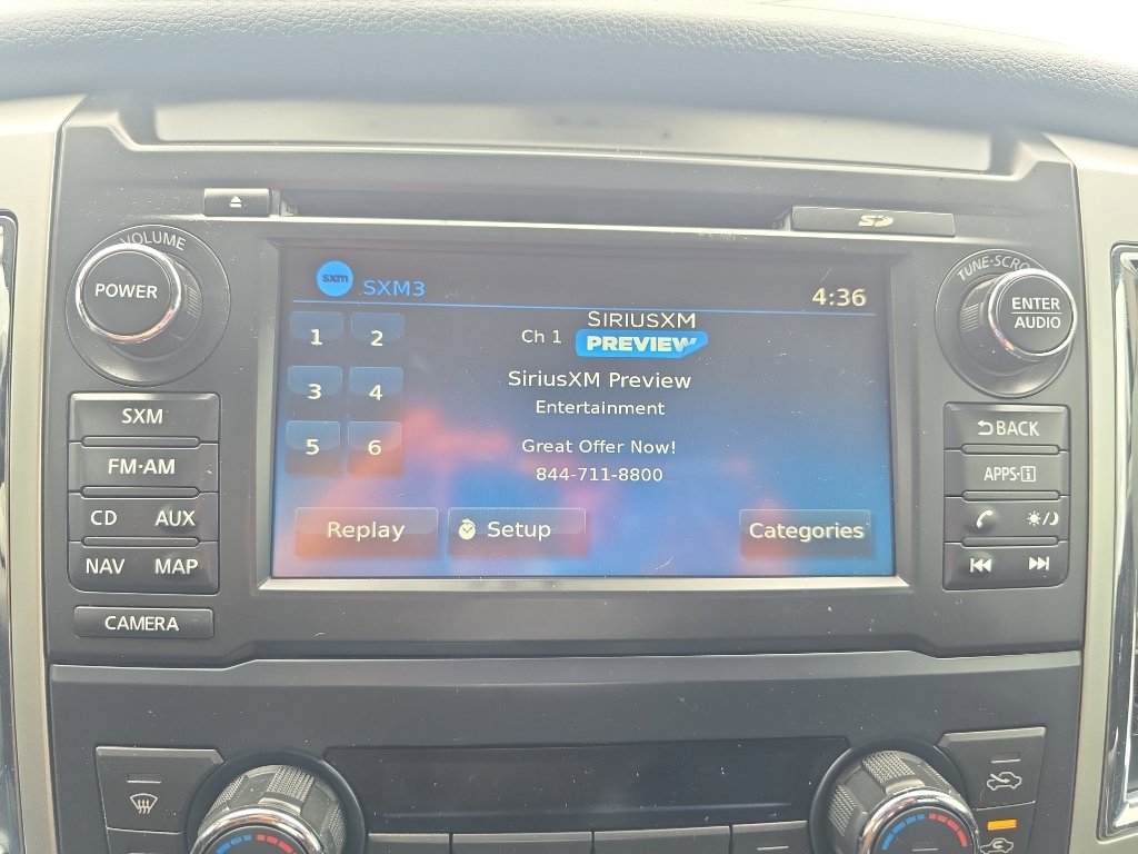 Used 2017 Nissan Titan SV image 29