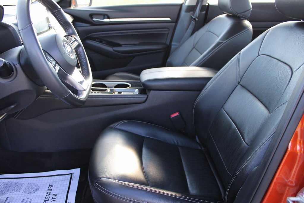 Used 2022 Nissan Altima 2.5 Platinum image 9