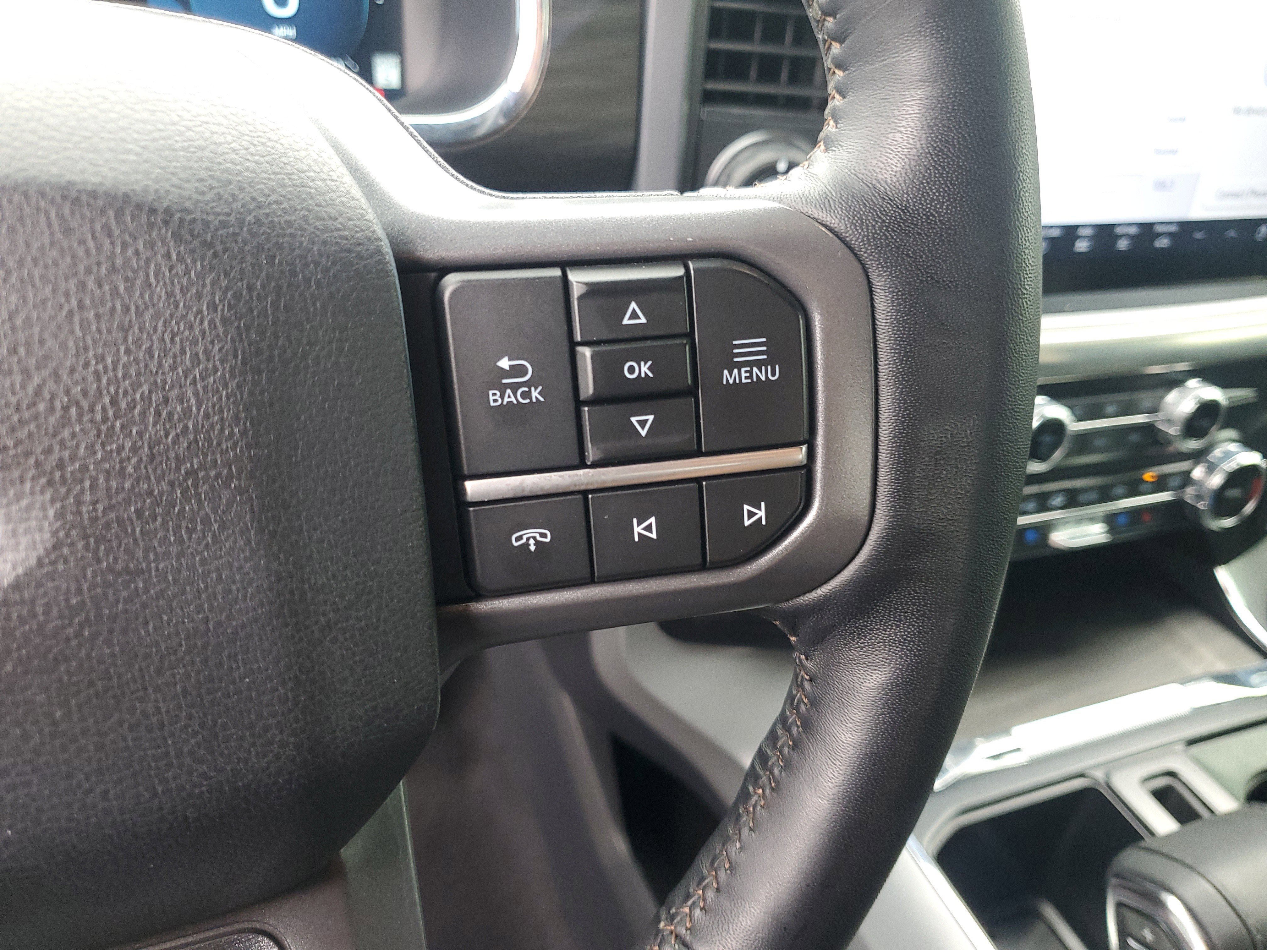 Used 2024 Ford F150 Lariat w/ FX4 Off-Road Package image 48