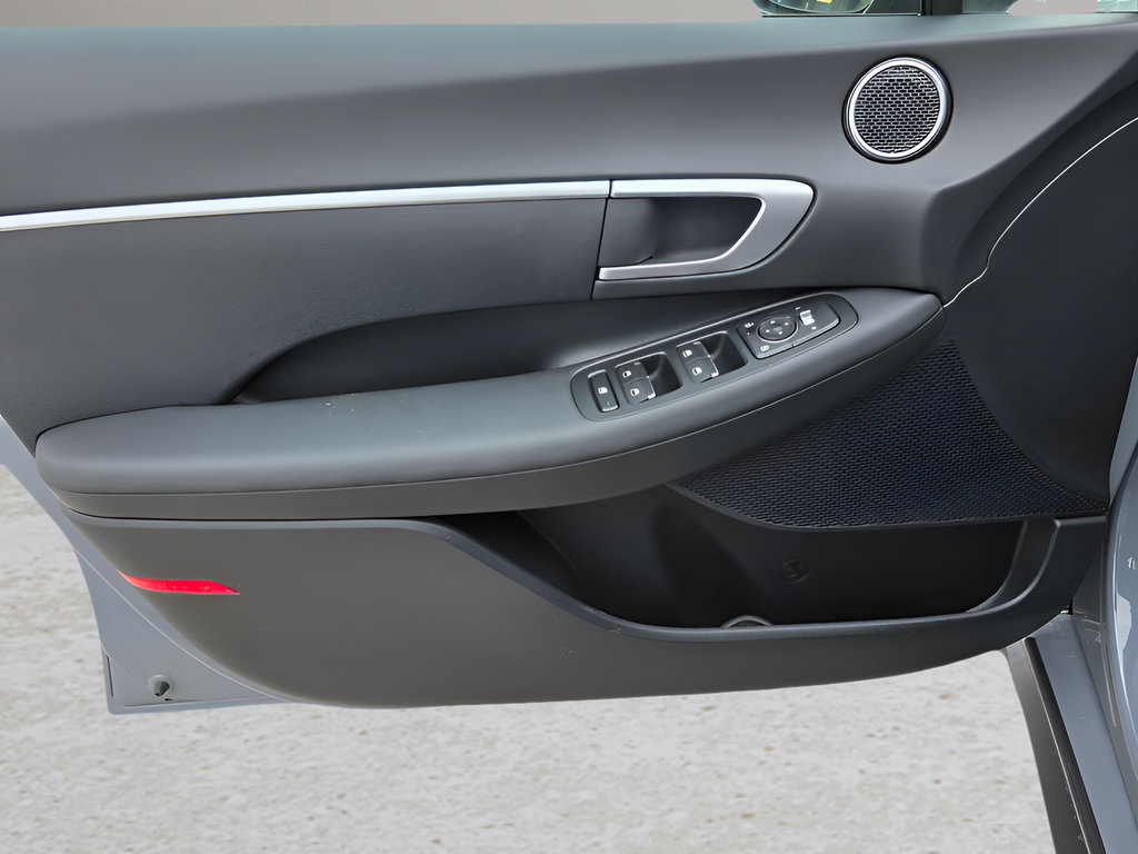New 2026 Hyundai Sonata SE FWD image 12