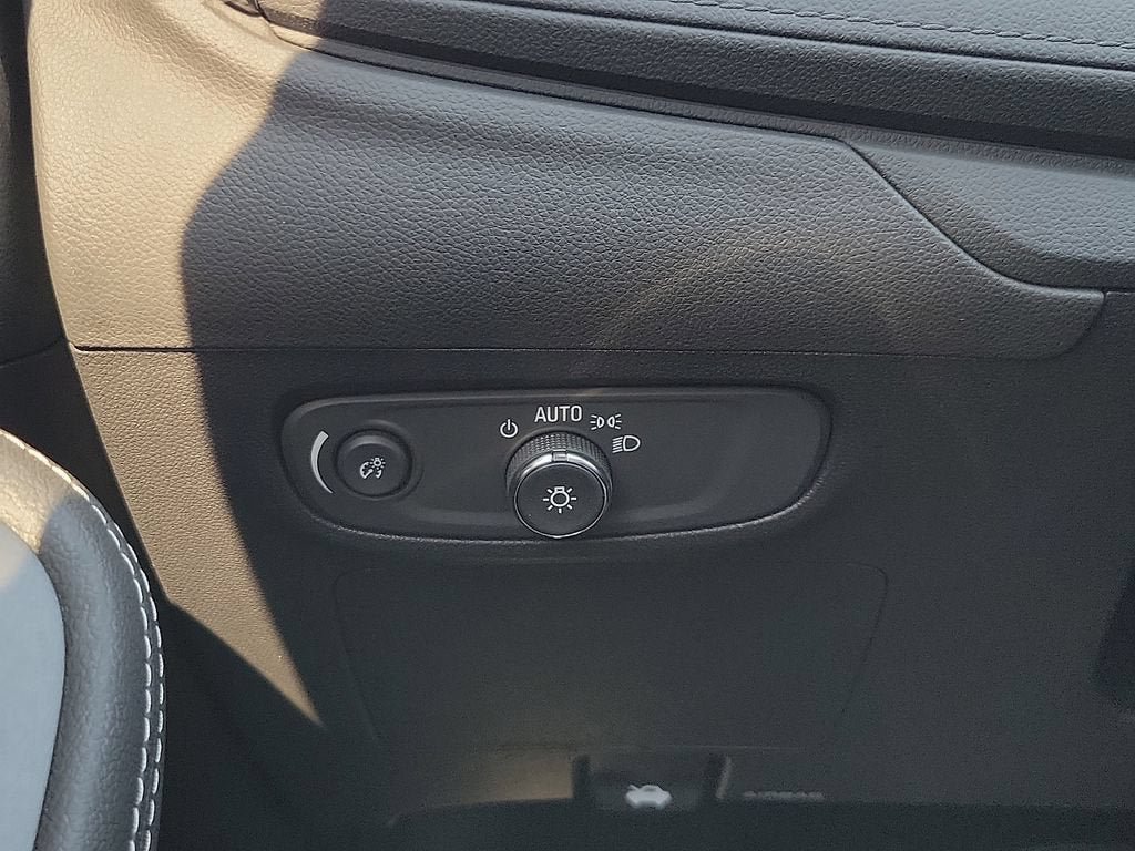 New 2026 Buick Encore GX Preferred w/ Advanced Technology Package FWD image 15