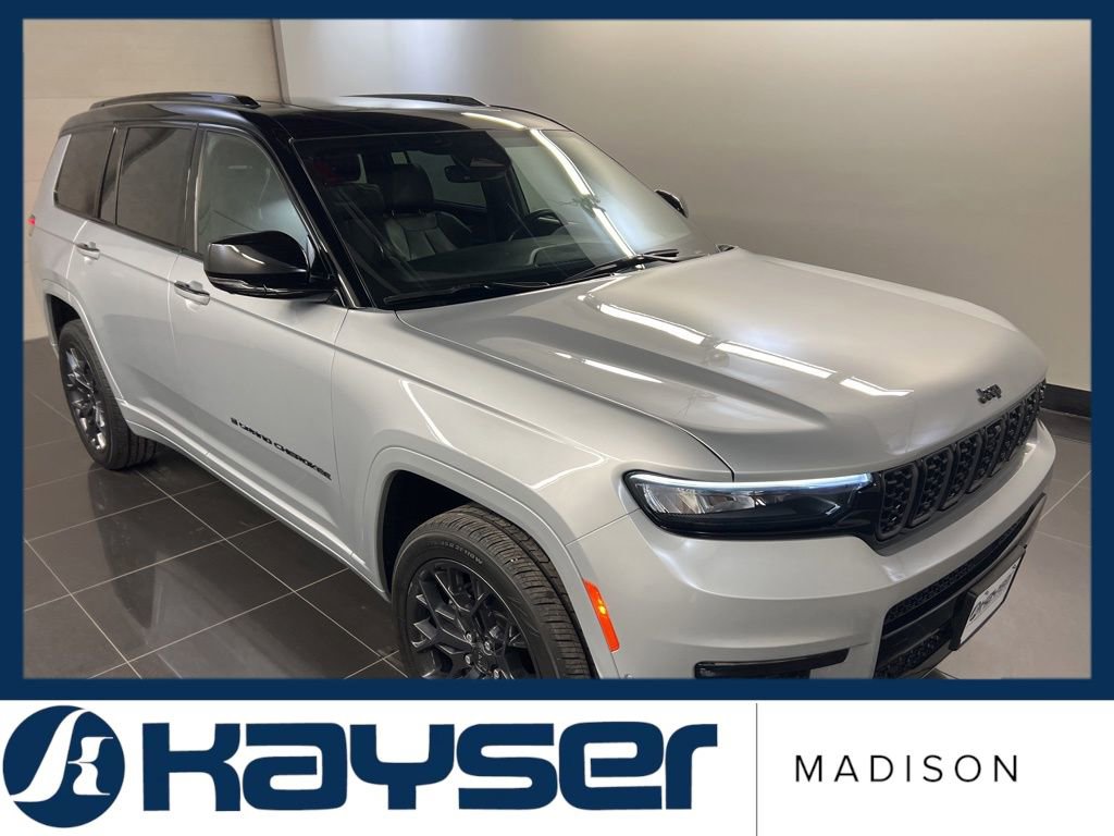 Used 2023 Jeep Grand Cherokee L Summit w/ High Altitude Package image 1