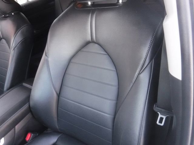 Used 2023 Toyota Highlander XLE image 20