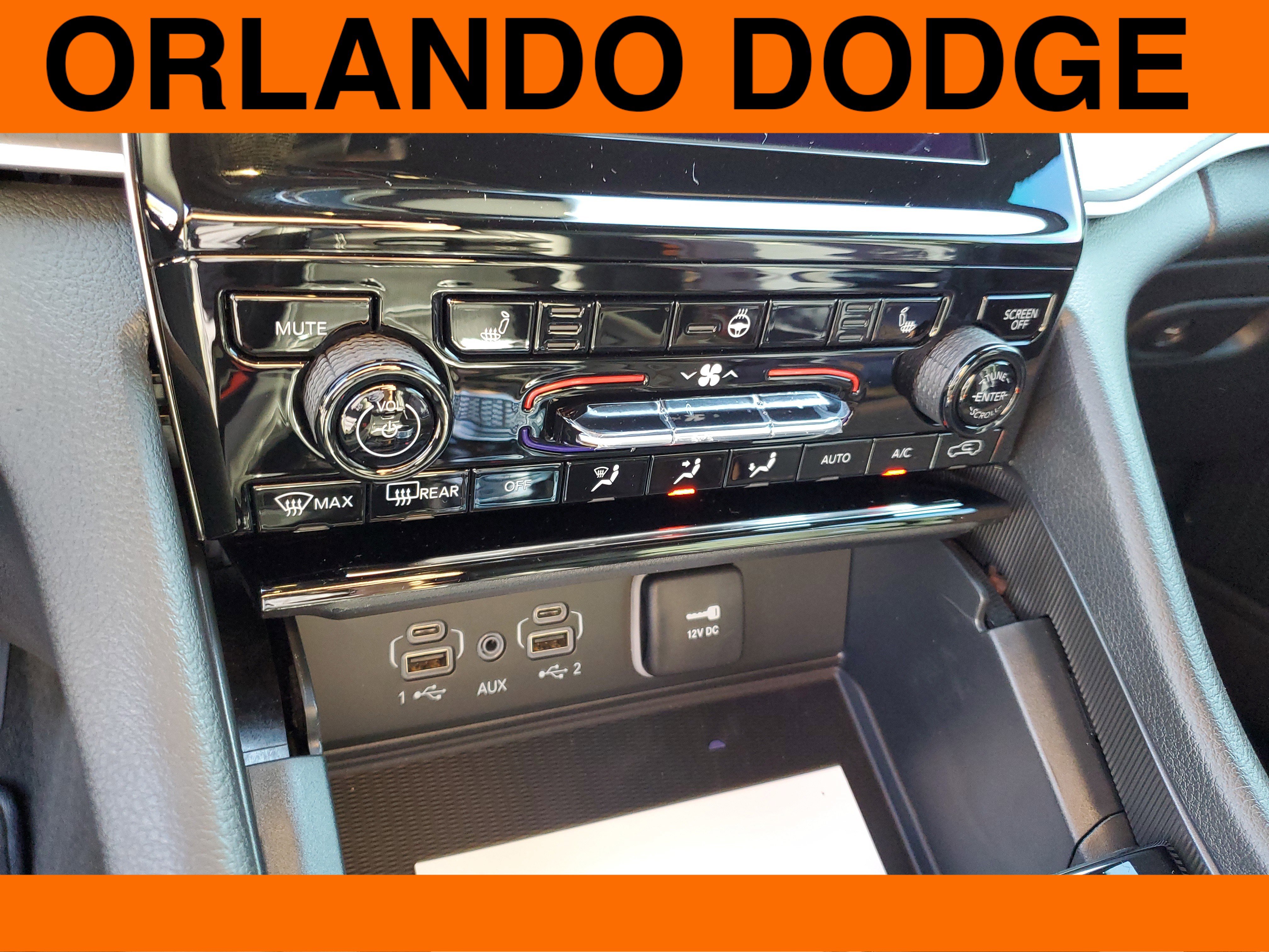 New 2025 Jeep Grand Cherokee L Altitude image 18