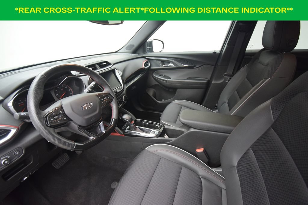 Used 2023 Chevrolet TrailBlazer RS w/ Convenience Package FWD image 11