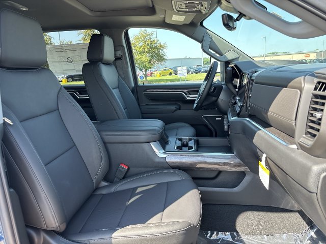 New 2026 Chevrolet Silverado 2500 LTZ w/ LTZ Plus Package AWD/4WD image 23