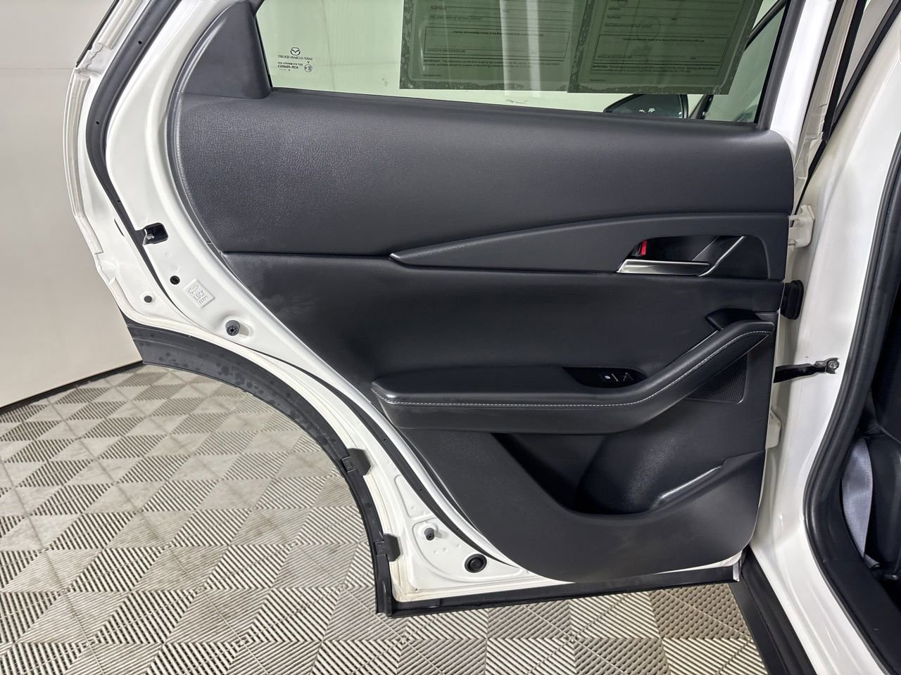 Used 2025 MAZDA CX-30 AWD 2.5 S w/ Preferred Package image 21