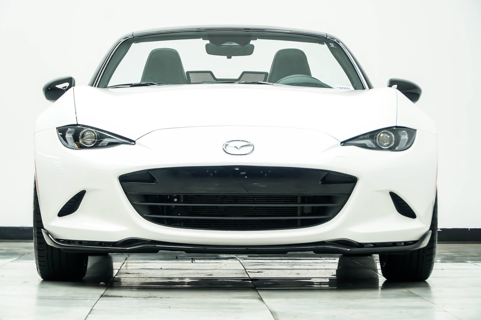 Used 2025 MAZDA MX-5 Miata Club RWD image 11
