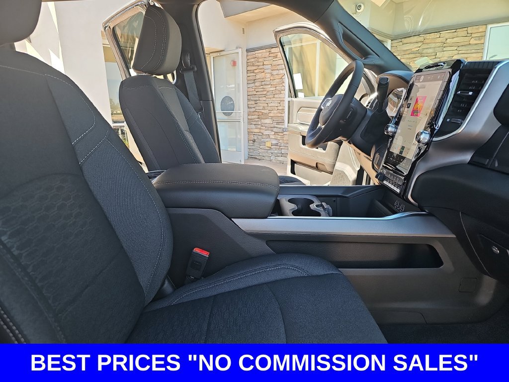 New 2026 RAM 2500 Big Horn AWD/4WD image 10