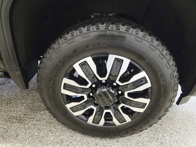 Certified 2024 GMC Sierra 2500 Denali Ultimate image 21