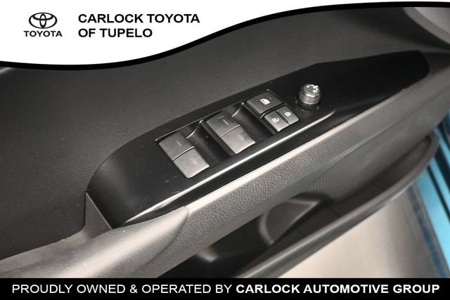 Used 2025 Toyota Camry SE FWD image 19