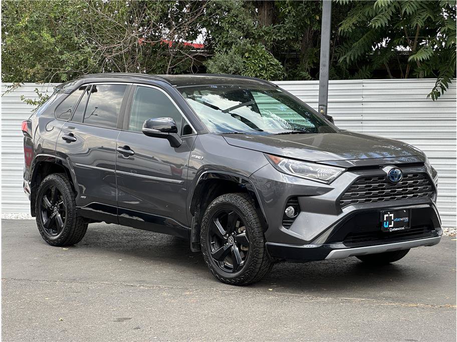 Used 2021 Toyota RAV4 XSE w/ XSE Grade Weather Package AWD/4WD image 8