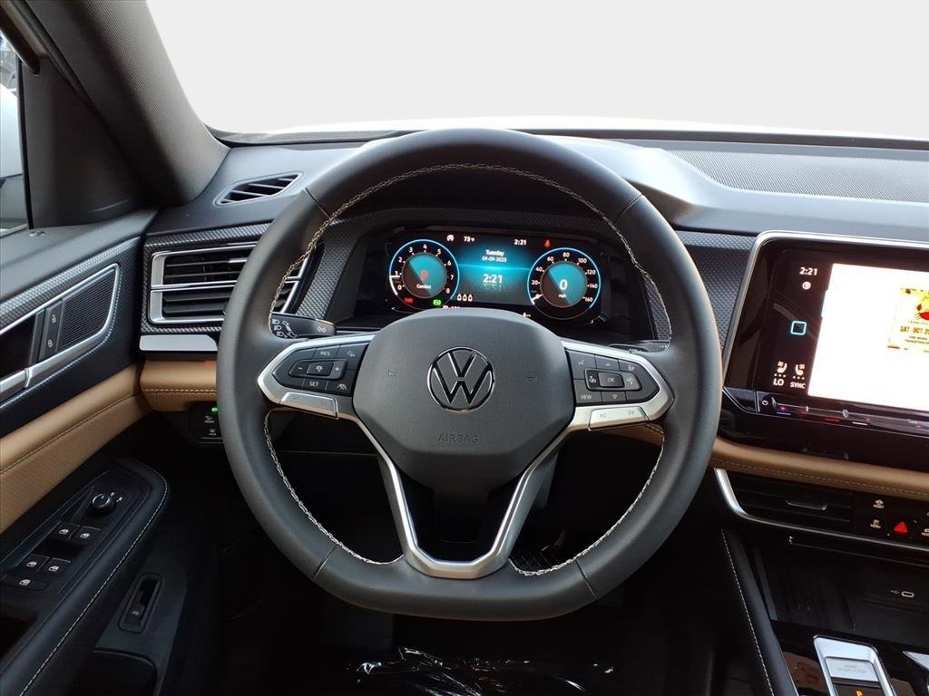 New 2026 Volkswagen Atlas Cross Sport SEL image 12