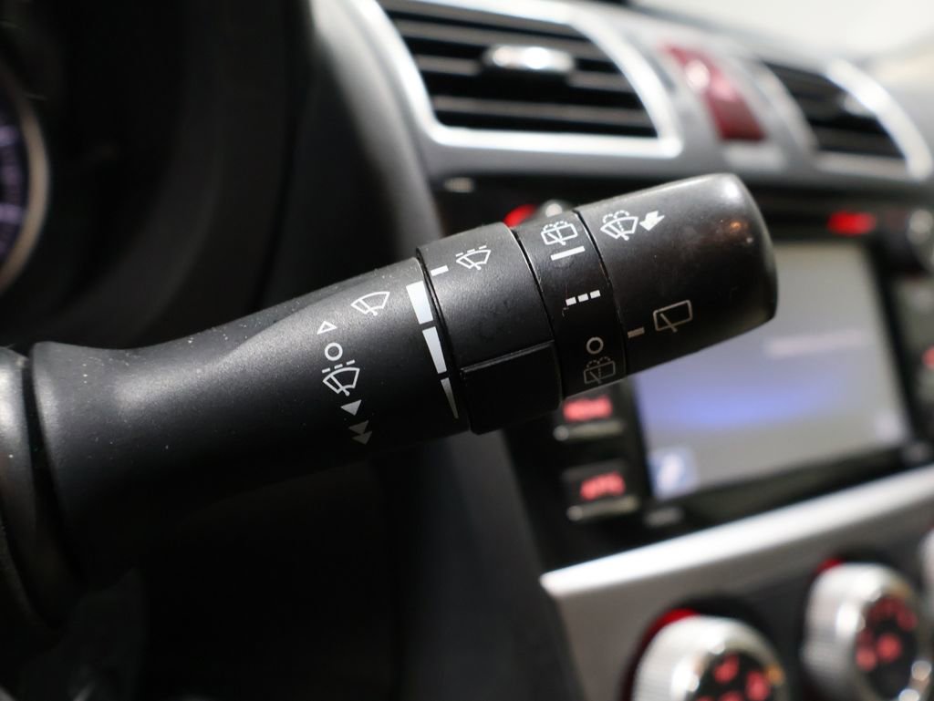 Used 2016 Subaru Crosstrek 2.0i Premium w/ Moonroof Package image 37