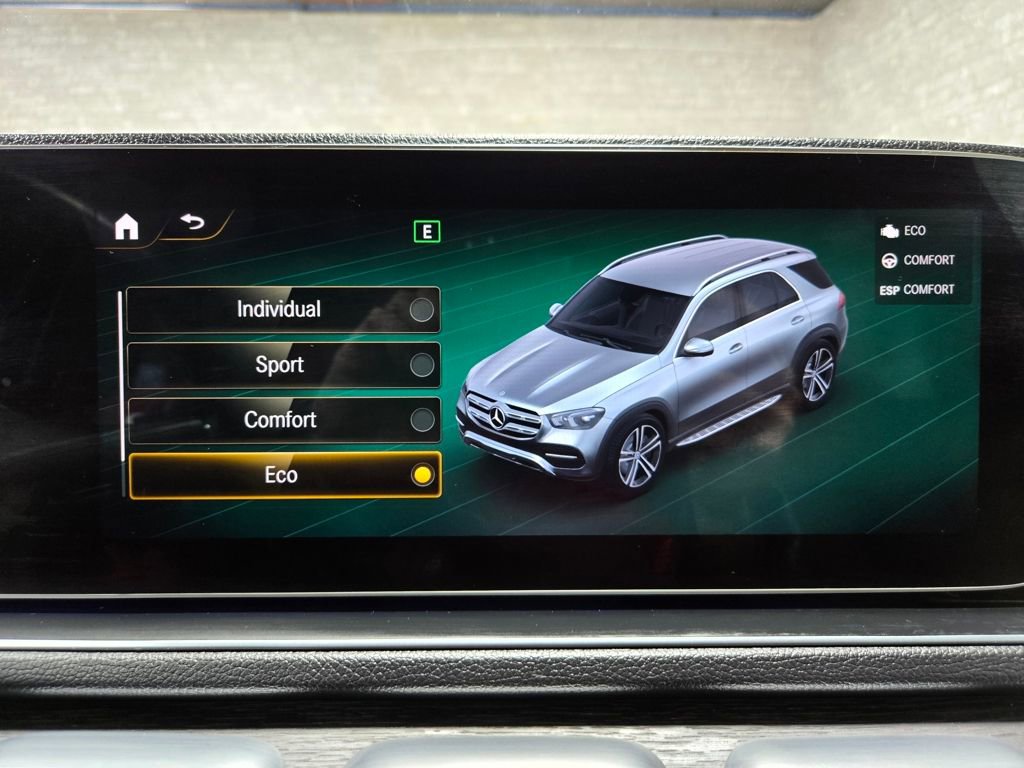 Used 2020 Mercedes-Benz GLE 350 4MATIC image 26