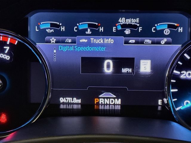 Used 2022 Ford F250 Lariat w/ Lariat Ultimate Package AWD/4WD image 12