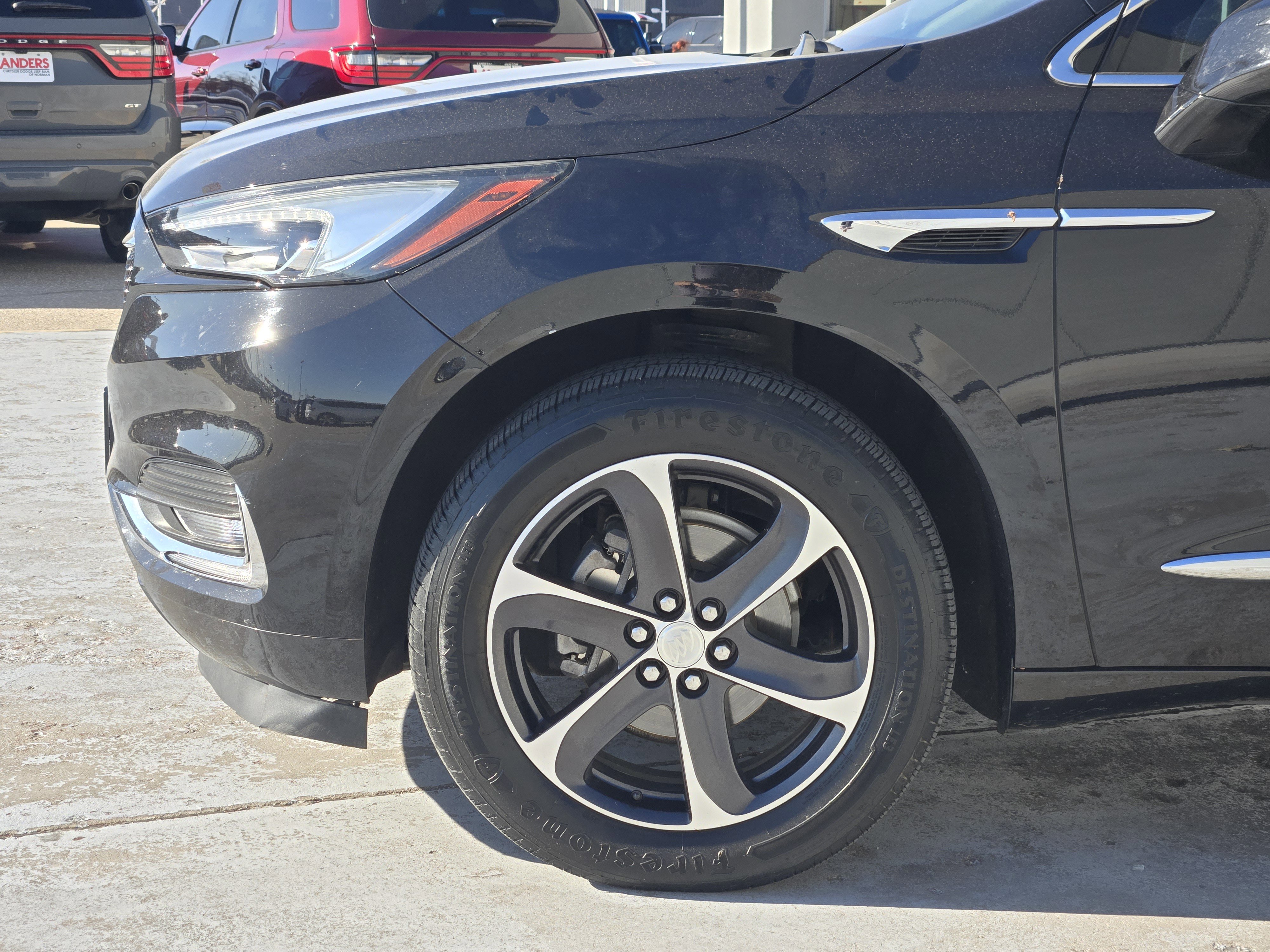 Used 2020 Buick Enclave Essence w/ Sport Touring Edition image 9