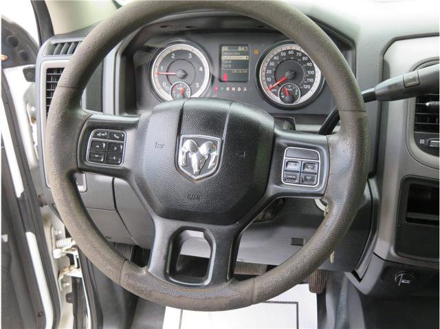 Used 2018 RAM 2500 Tradesman w/ Chrome Appearance Group AWD/4WD image 11