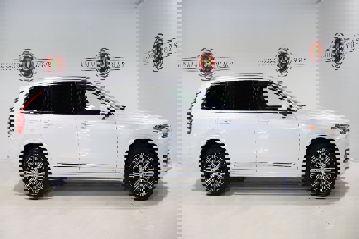 Used 2023 Volvo XC90 B6 Ultimate AWD/4WD image 5