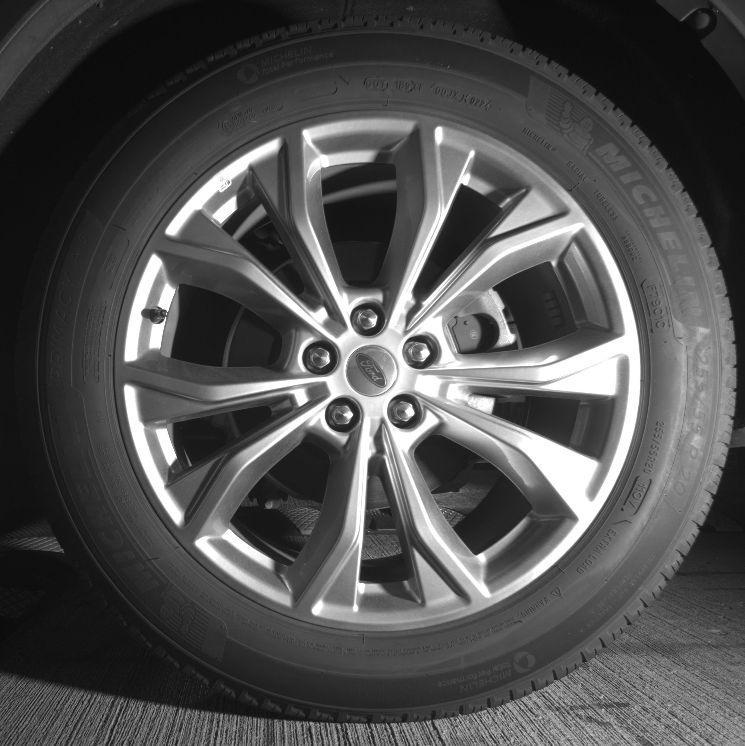 Used 2024 Ford Explorer Limited image 14