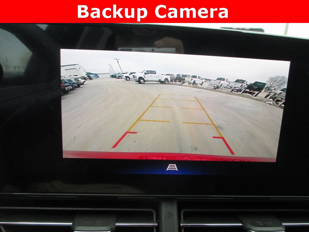 Used 2025 Chevrolet Trax LT image 14