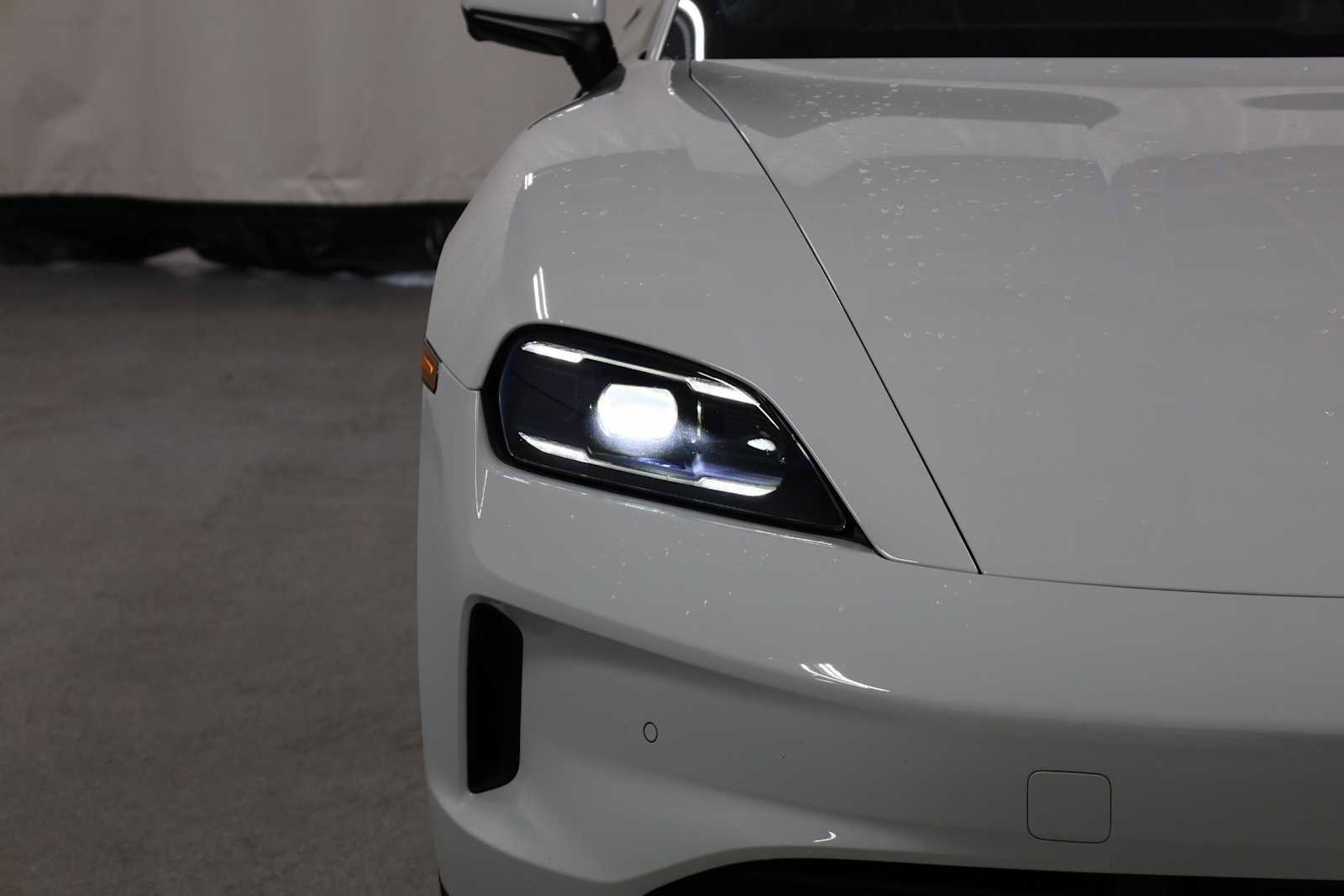 Certified 2025 Porsche Taycan image 16