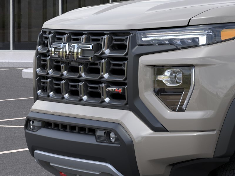 New 2026 GMC Canyon AT4 w/ Nightfall Edition AWD/4WD image 13