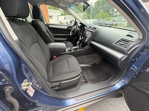 Used 2019 Subaru Outback 2.5i Premium AWD/4WD image 17