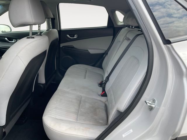 Used 2022 Hyundai Kona SEL w/ Convenience Package image 13