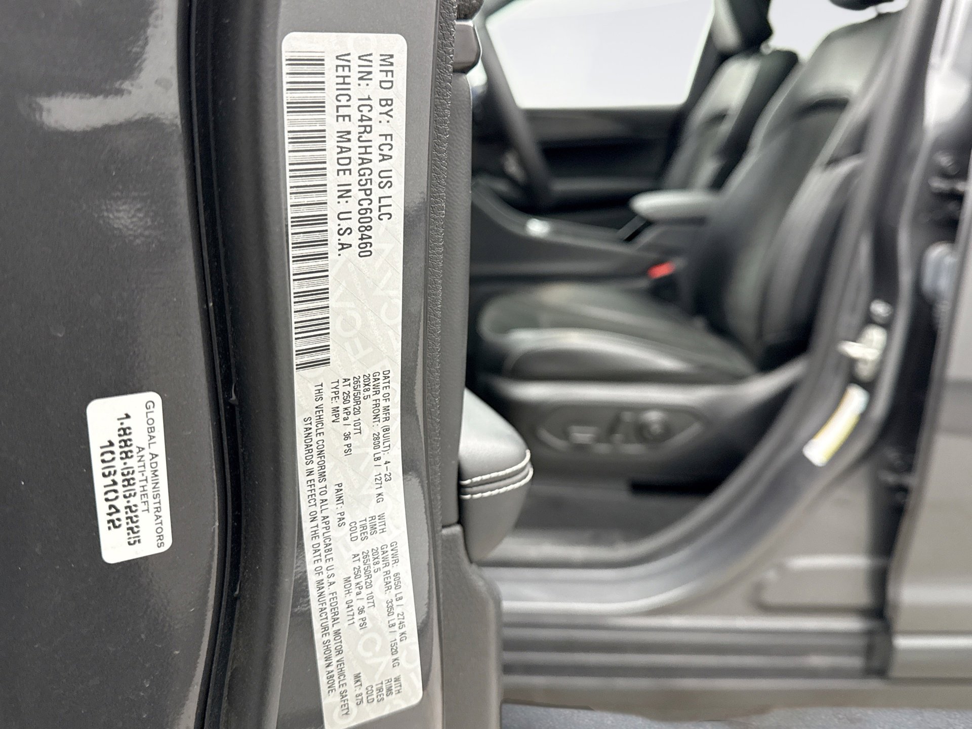 Used 2023 Jeep Grand Cherokee Altitude image 25