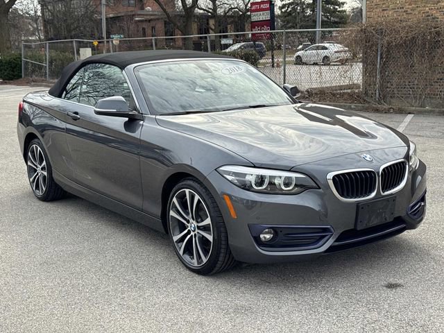 Used 2018 BMW 230i xDrive Convertible image 3