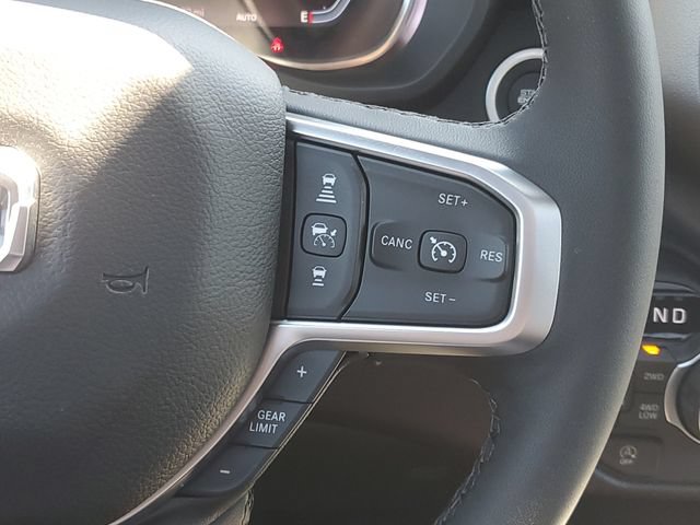 New 2026 RAM 1500 4x4 Crew Cab image 21