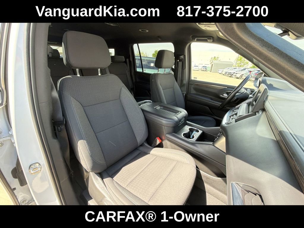 Used 2022 Chevrolet Suburban LS w/ Driver Alert Package RWD image 29
