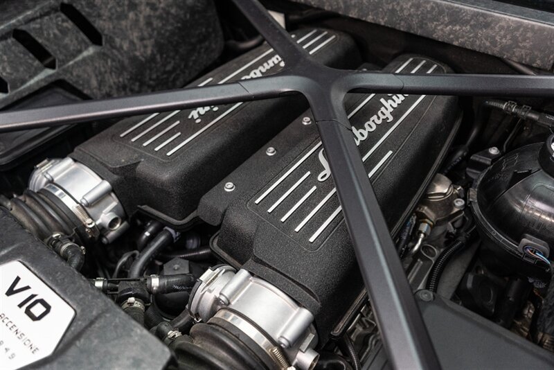 Used 2016 Lamborghini Huracan LP 580-2 RWD image 66
