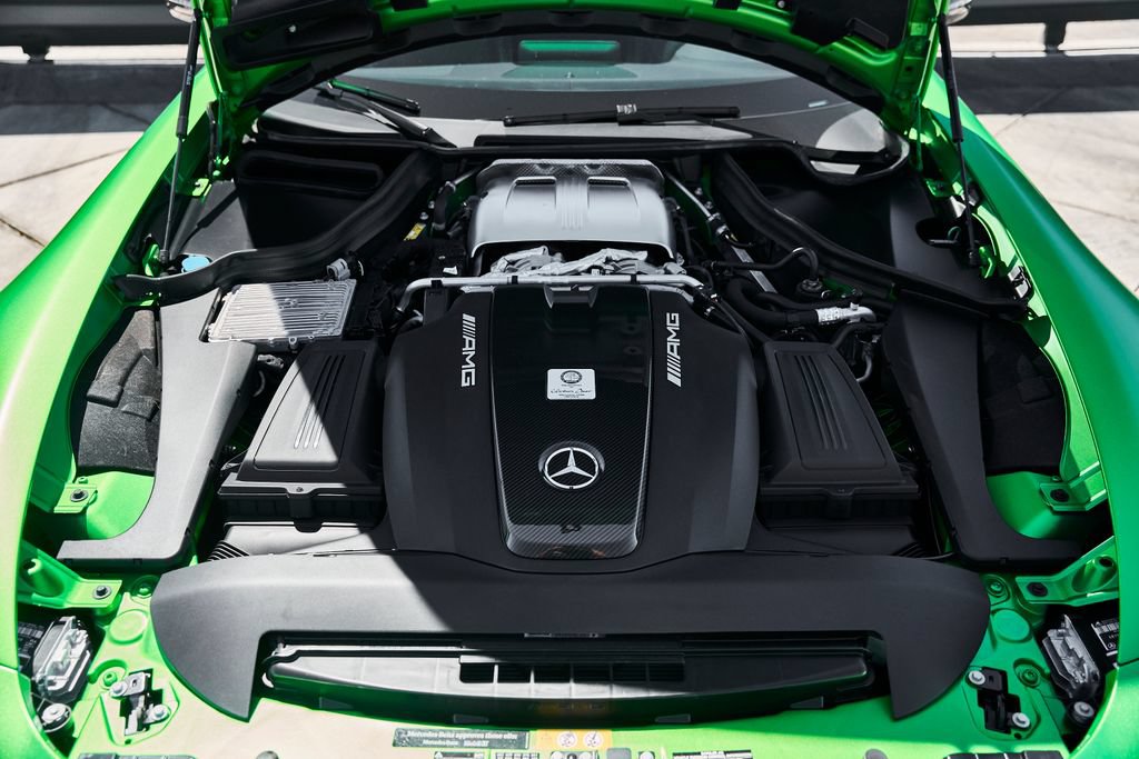 Used 2018 Mercedes-Benz AMG GT R image 25