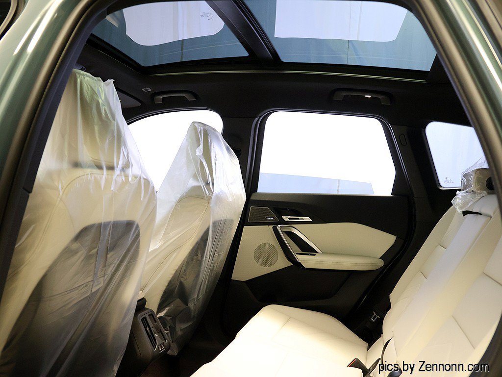 Used 2026 BMW X1 xDrive28i w/ Technology Package AWD/4WD image 13