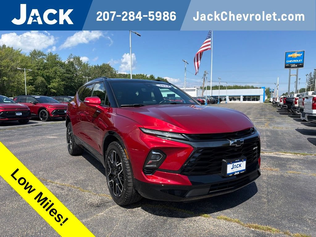 Used 2024 Chevrolet Blazer RS w/ Driver Confidence II Package AWD/4WD image 1