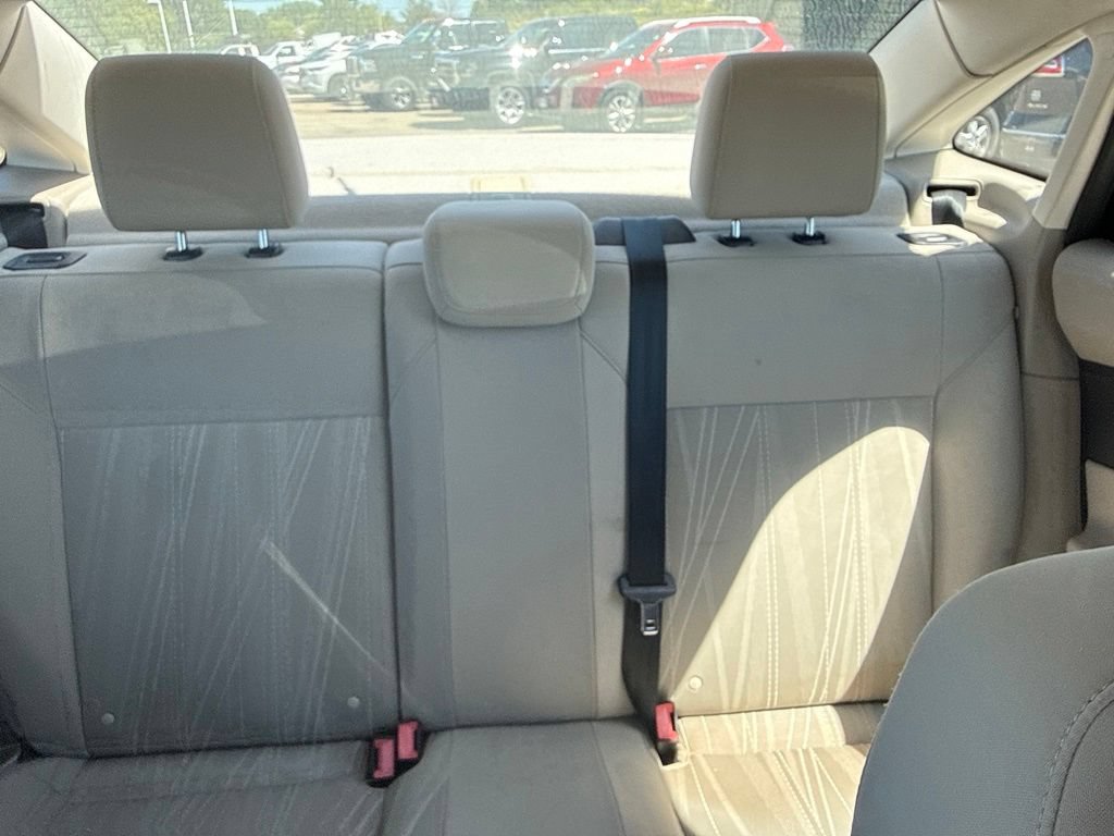 Used 2015 Ford Focus SE FWD image 20