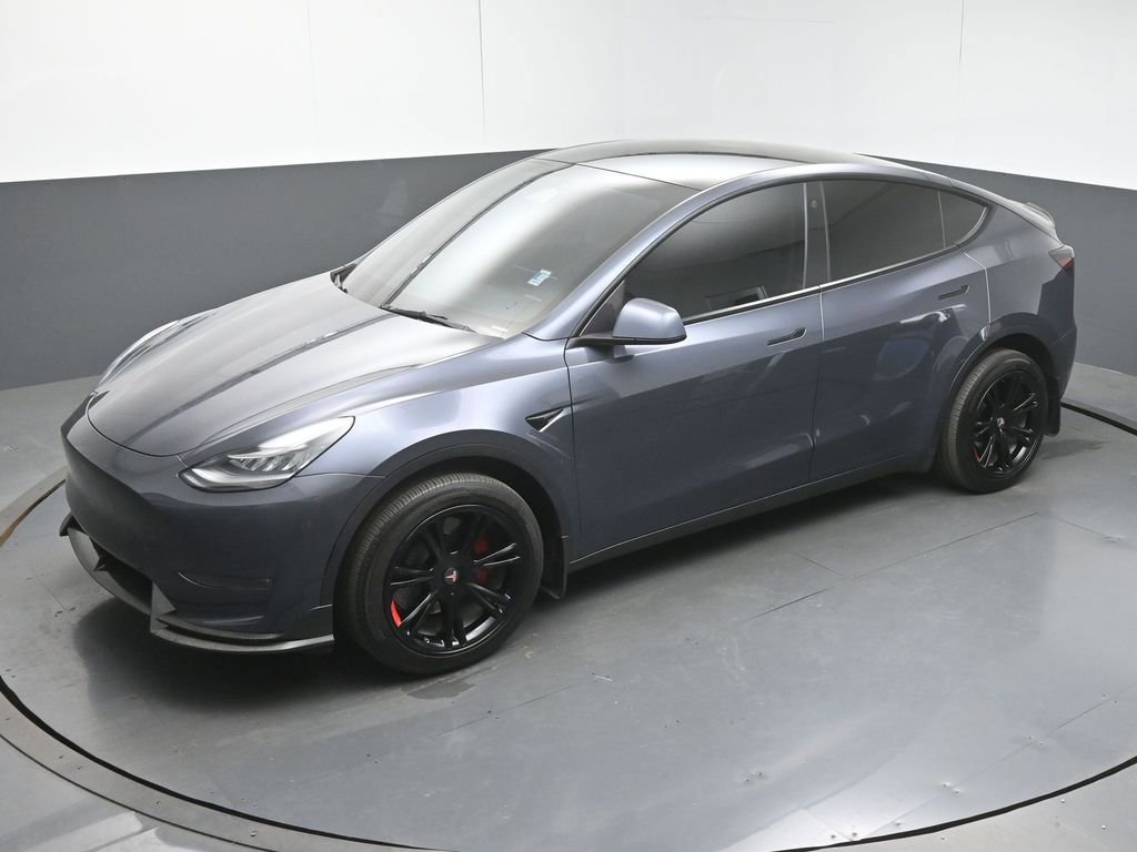 Used 2023 Tesla Model Y Long Range image 37