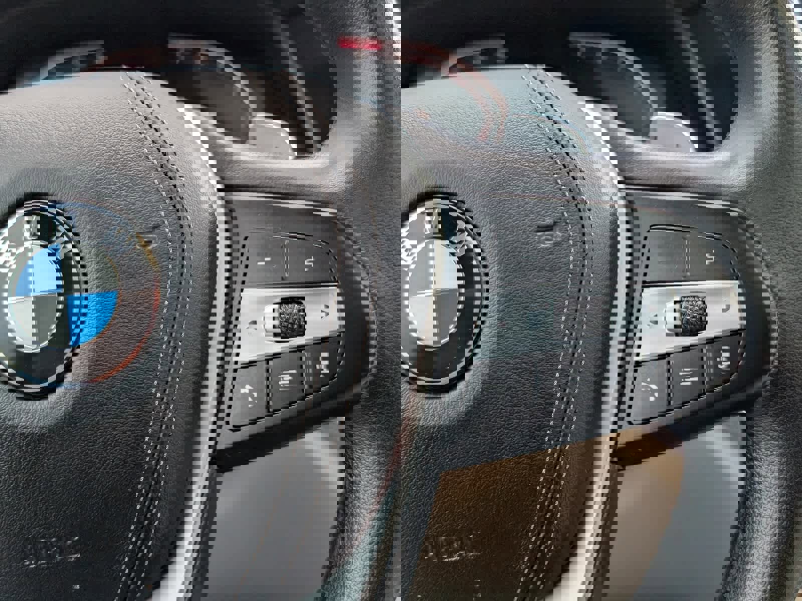 Used 2020 BMW X5 xDrive40i w/ Convenience Package image 23