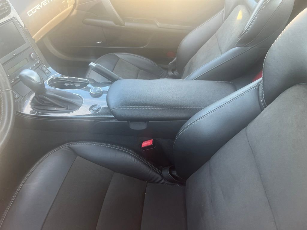 Used 2013 Chevrolet Corvette Grand Sport w/ 4LT Preferred Equipment Group image 9