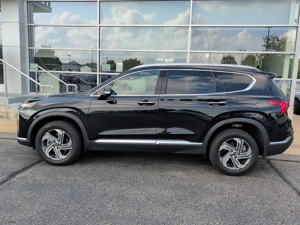 Used 2023 Hyundai Santa Fe SEL w/ Premium Package AWD/4WD image 2