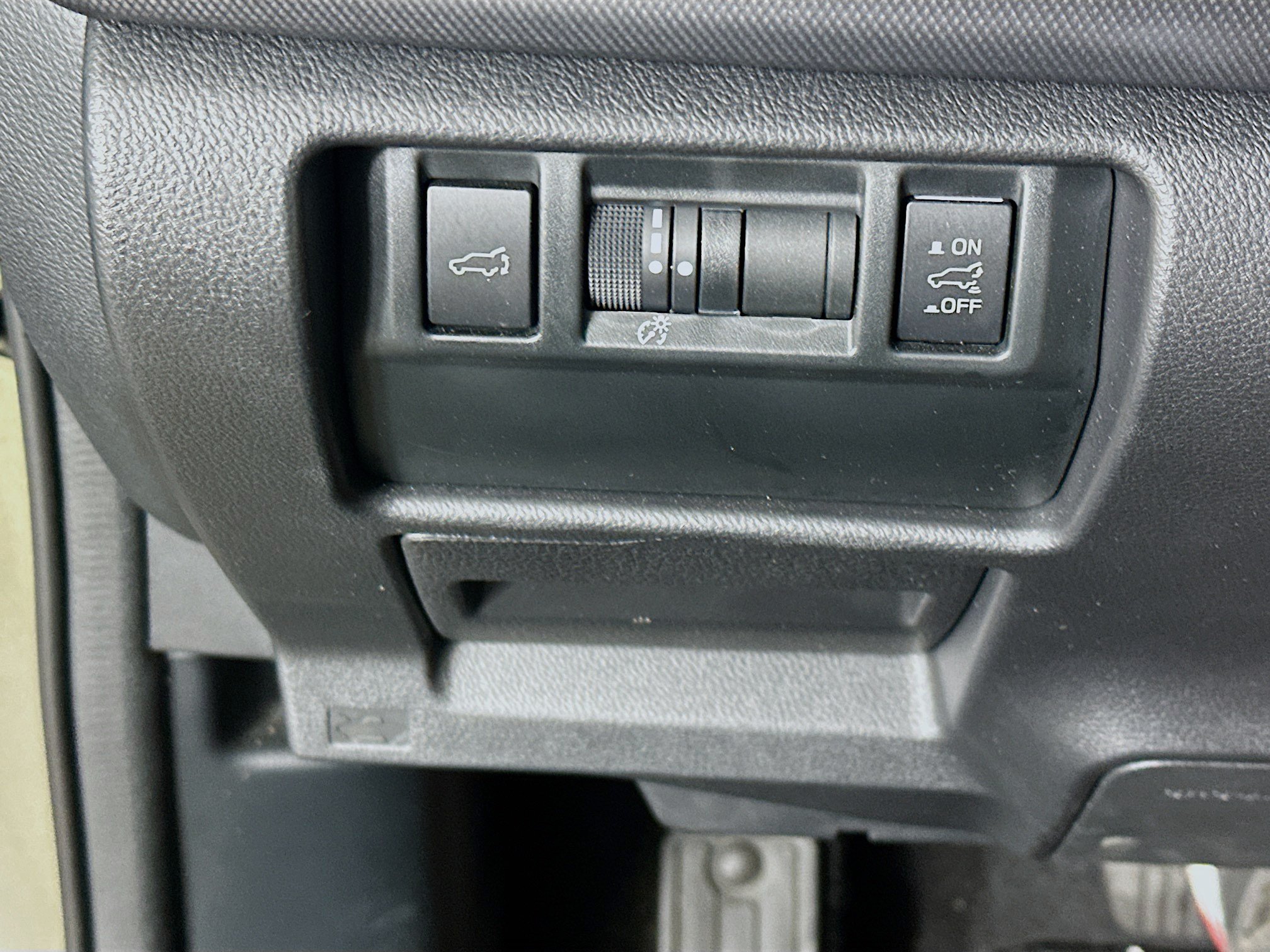 Used 2025 Subaru Forester Premium AWD/4WD image 17