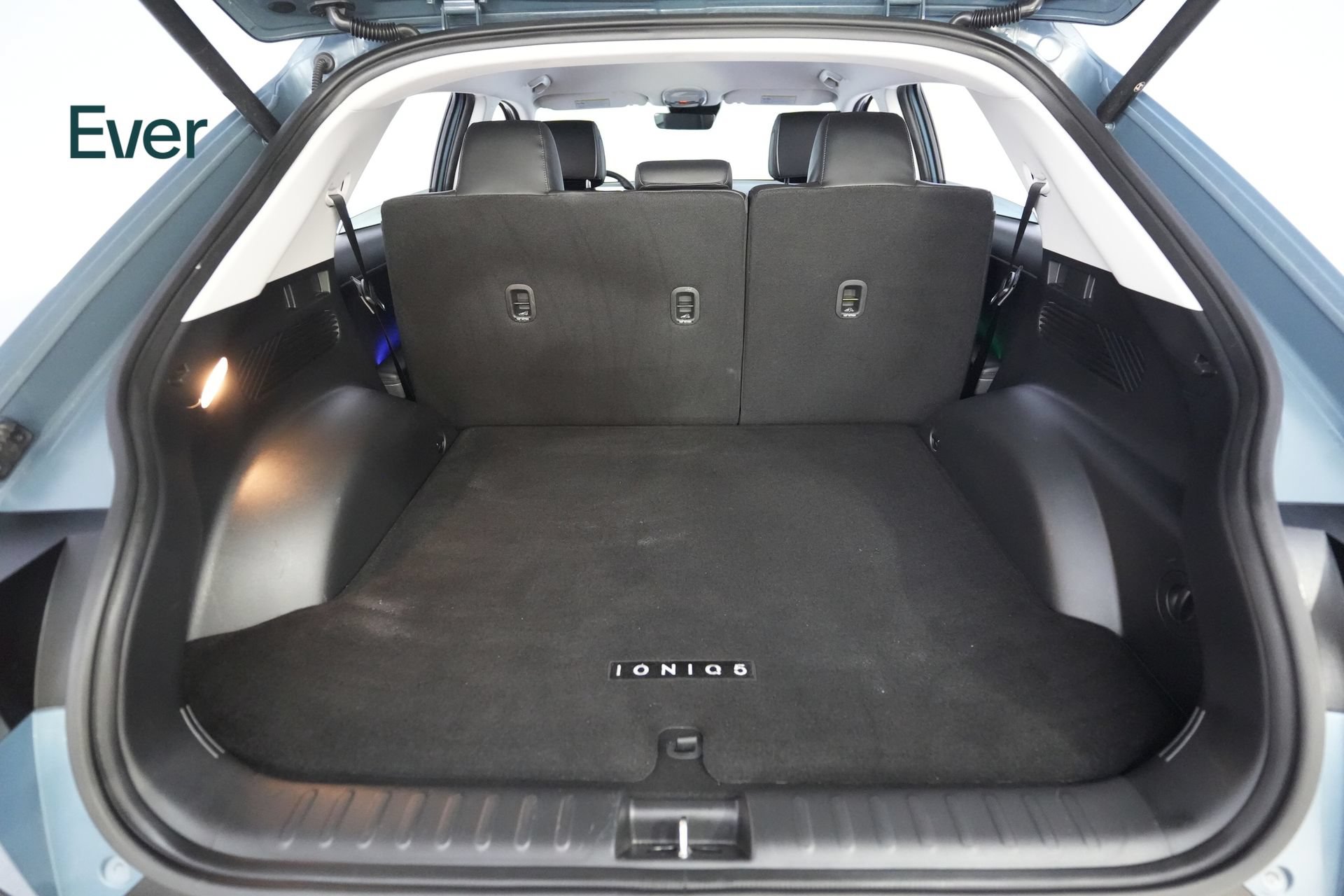Used 2023 Hyundai Ioniq 5 SEL AWD/4WD image 8