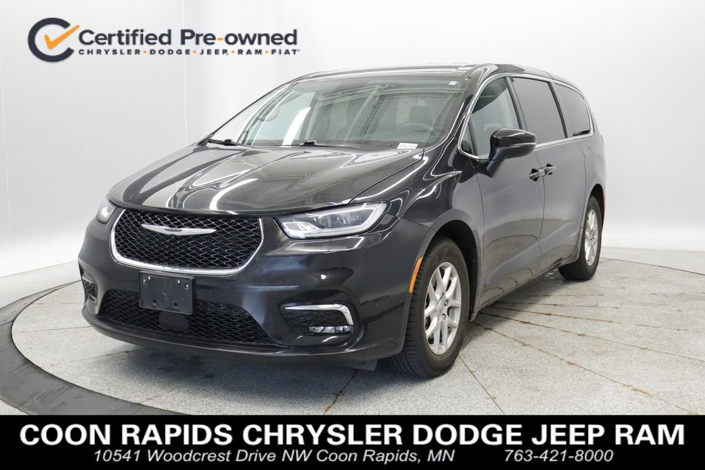 Certified 2023 Chrysler Pacifica Touring-L