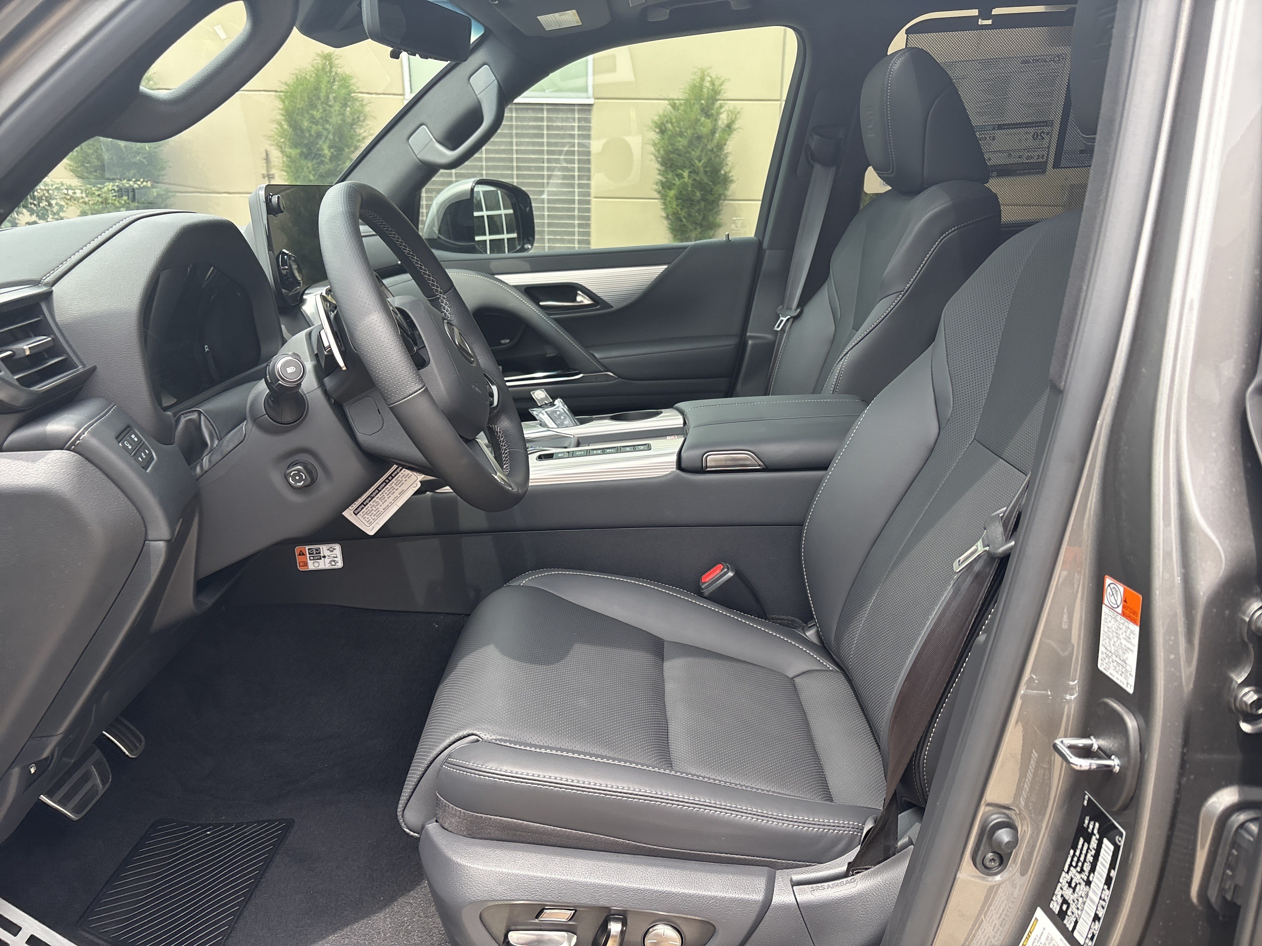New 2026 Lexus LX 700h F Sport AWD/4WD image 15