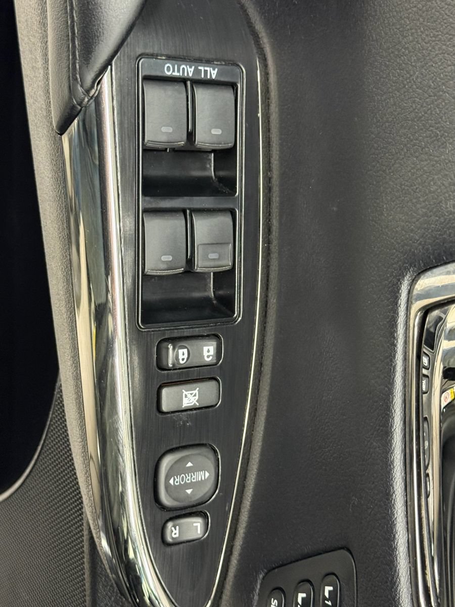 Used 2018 Toyota Avalon XLE Premium FWD image 24