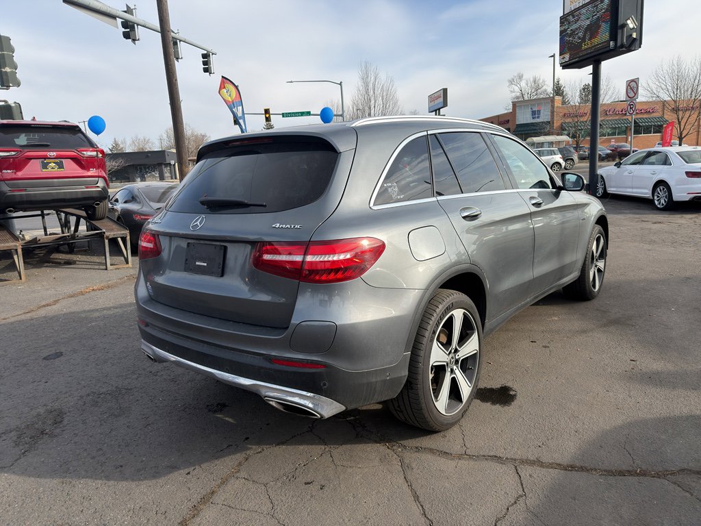 Used 2019 Mercedes-Benz GLC 350e 4MATIC image 6