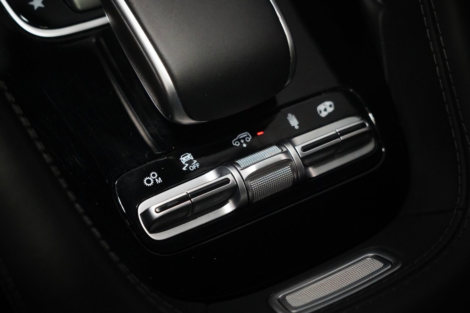 Certified 2023 Mercedes-Benz GLS 63 AMG 4MATIC image 29