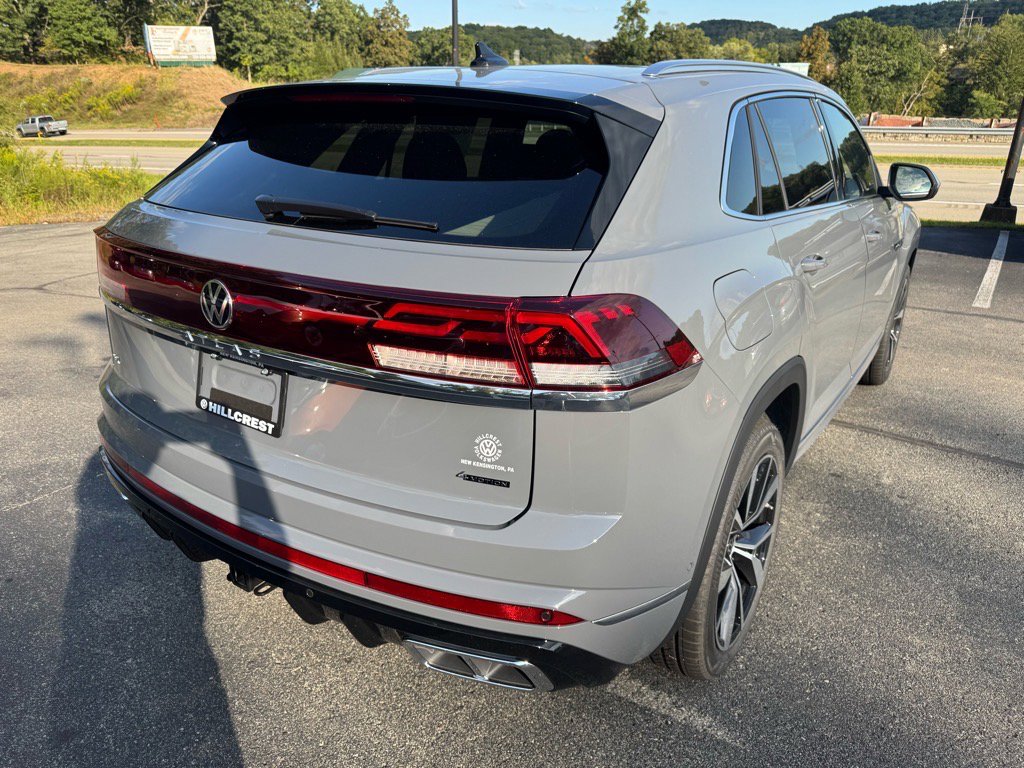 New 2026 Volkswagen Atlas Cross Sport SEL Premium R-Line image 3